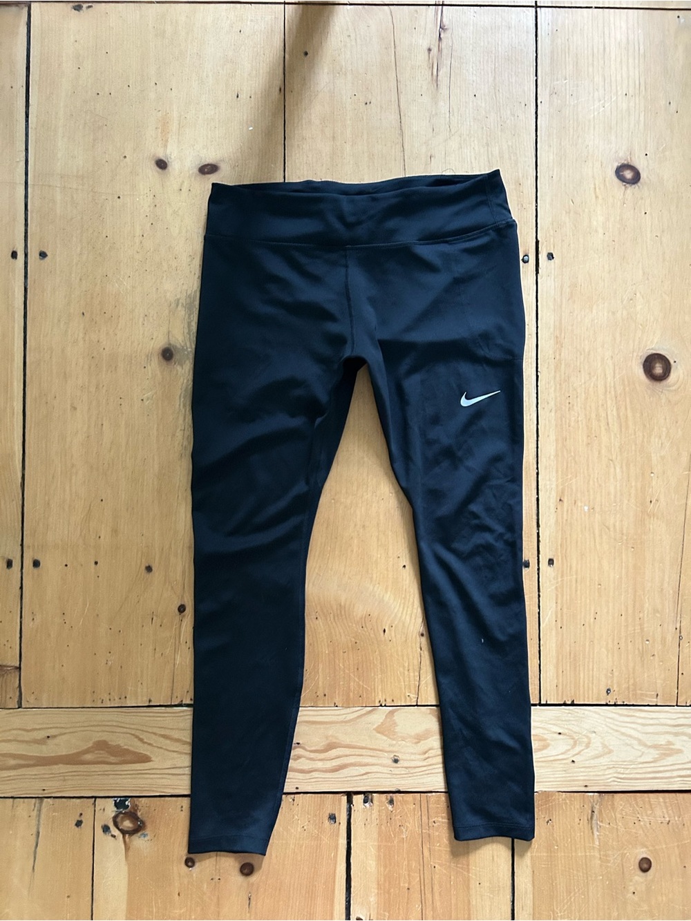 Nike Black Women's Performance Leggings with Swoosh
